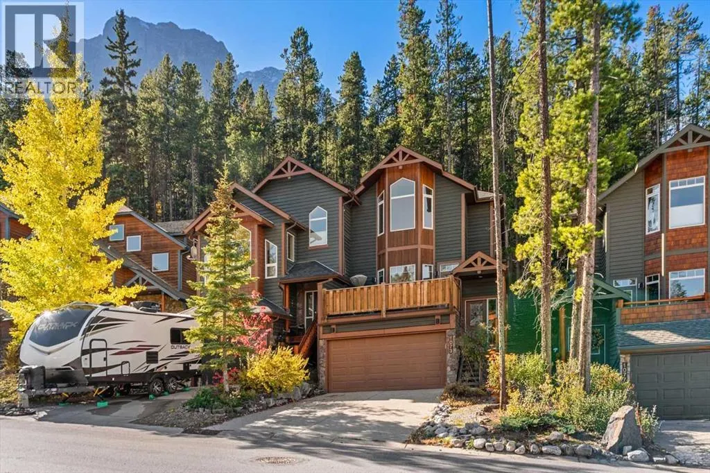 Duplex for rent: 1073 Wilson Way, Canmore, Alberta T1W 3C5