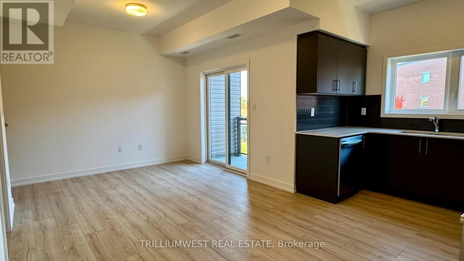 Row / Townhouse for rent: 108 - 940 St. David Street N, Centre Wellington, Ontario N1M 2W3