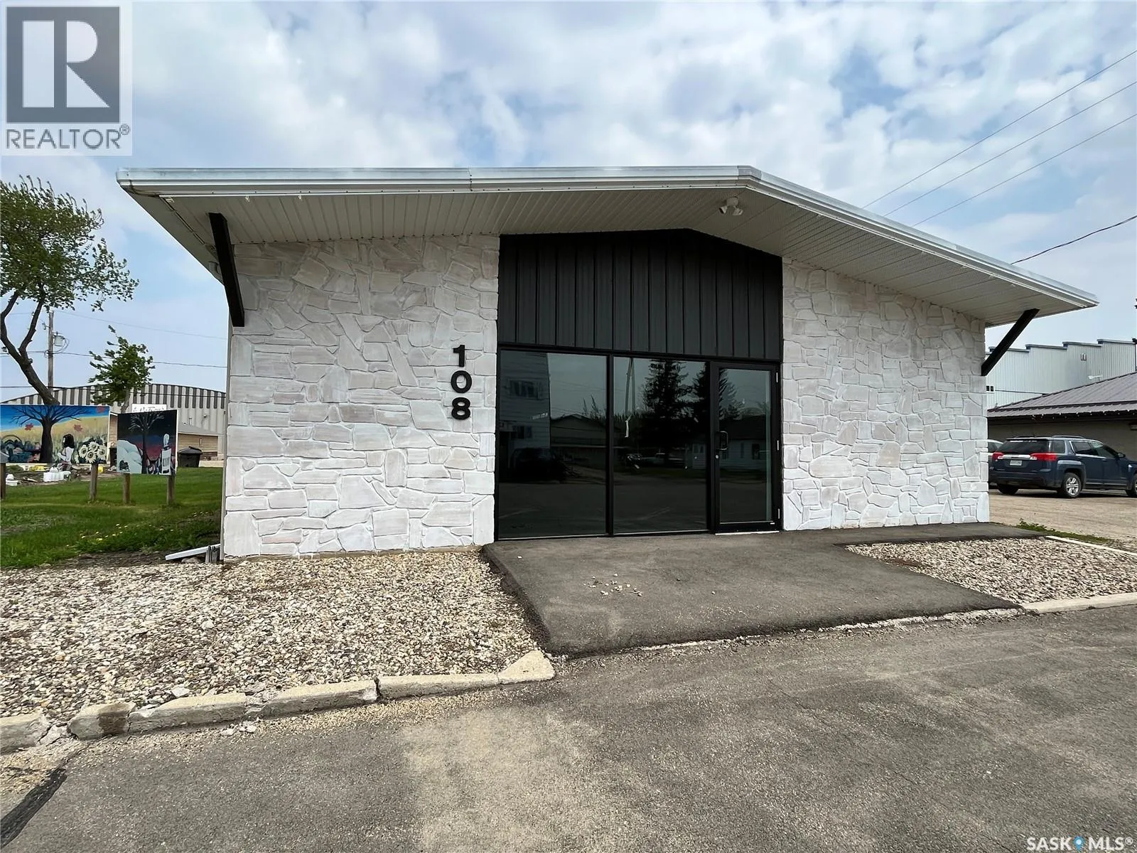 Retail for rent: 108 Aspen Street, Leroy, Saskatchewan S0K 2P0