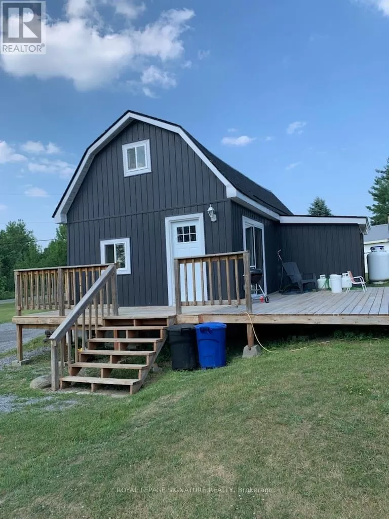 House for rent: 108 Bannockburn Road, Madoc, Ontario K0K 2K0