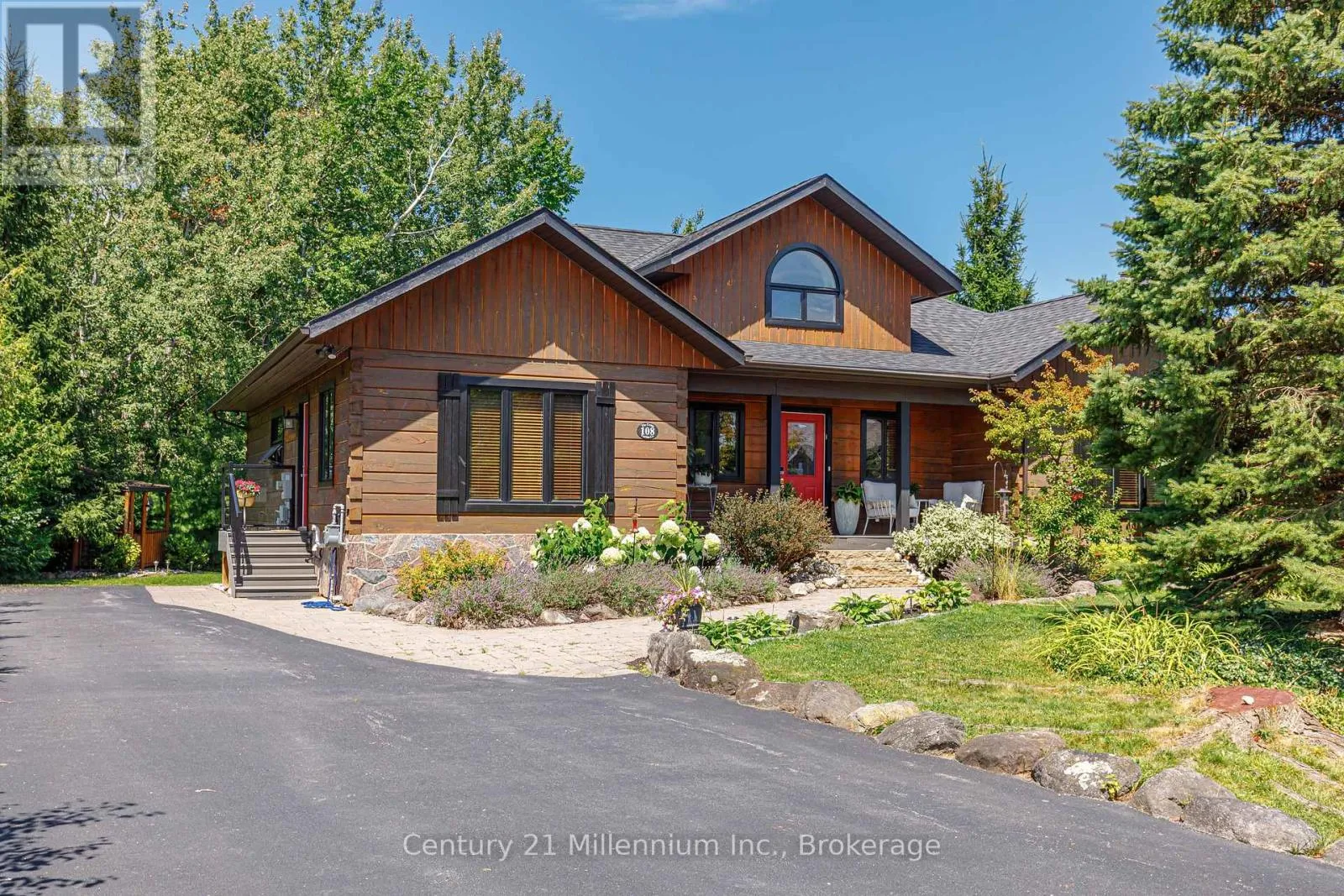 House for rent: 108 Cortina Crescent, Blue Mountains, Ontario L9Y 3Z2