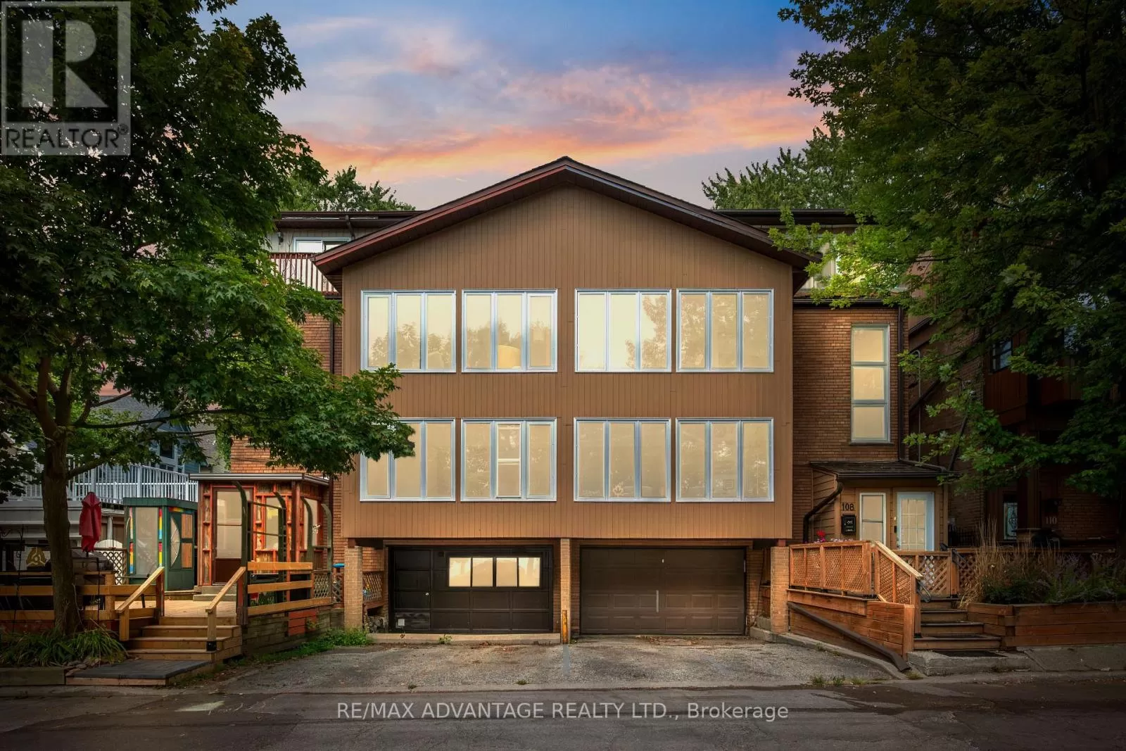 Duplex for rent: 108 Hubbard Boulevard, Toronto, Ontario M4E 1A6