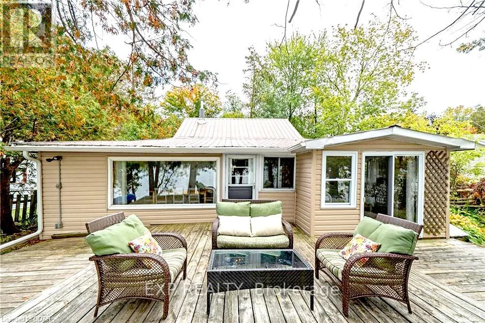 House for rent: 108 Oak Lake Road, Quinte West, Ontario K0K 3E0