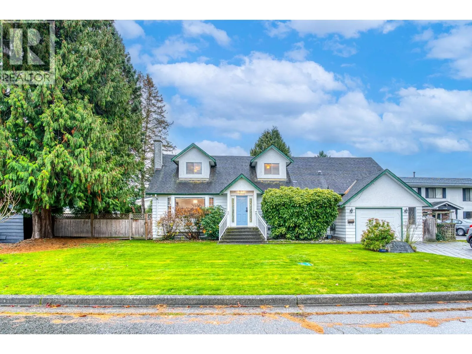 House for rent: 10800 Rochdale Drive, Richmond, British Columbia V7A 3N6