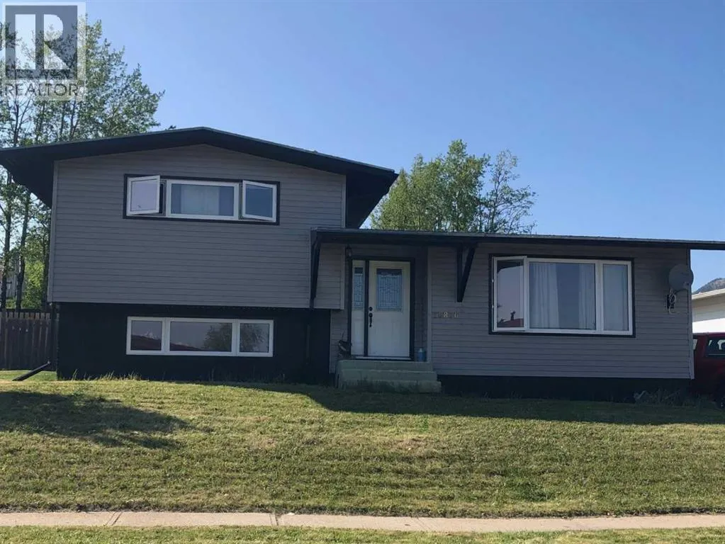 House for rent: 10806 98 Avenue, Grande Cache, Alberta T0E 0Y0