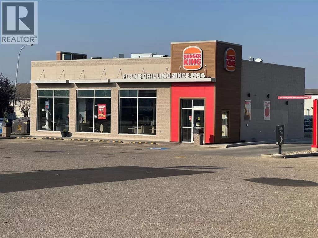 Retail for rent: 10808 100 Street, Grande Prairie, Alberta T8V 1N9