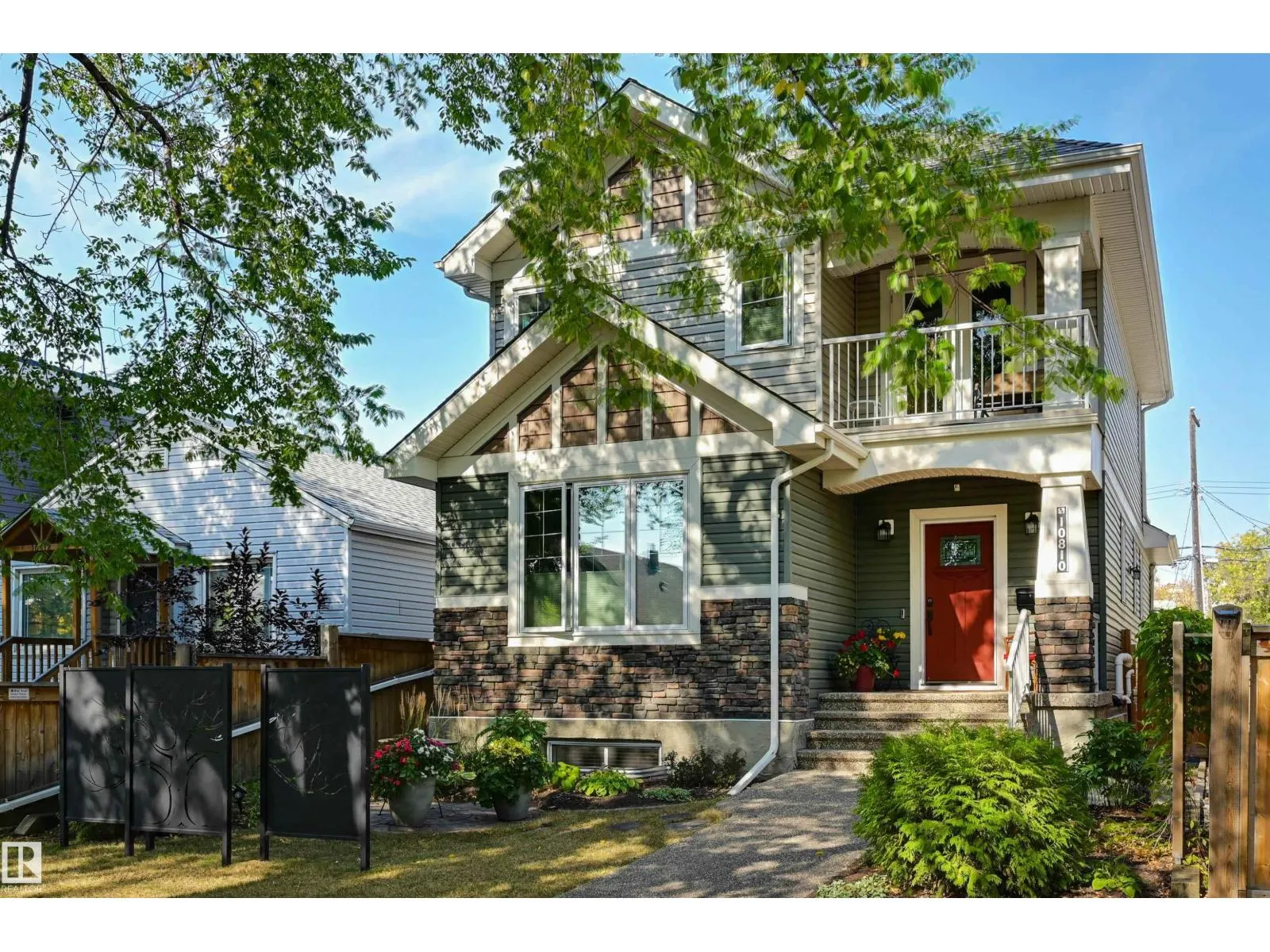 House for rent: 10810 74 Av Nw, Edmonton, Alberta T6E 1G9