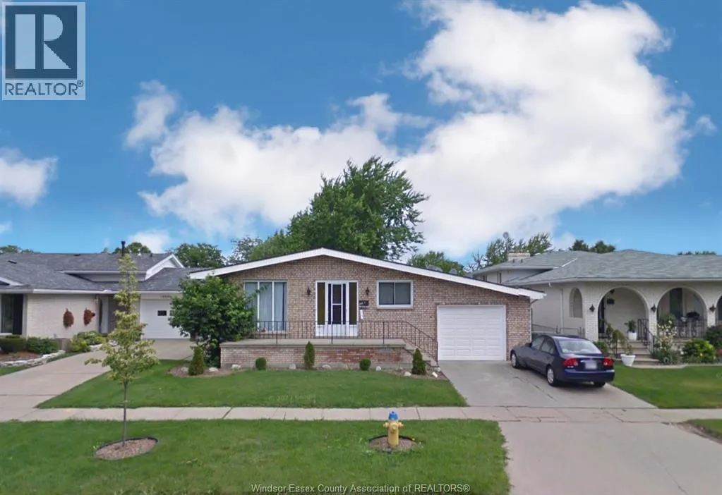 House for rent: 10820 Mulberry Drive Unit# Upper, Windsor, Ontario N8R 1H8