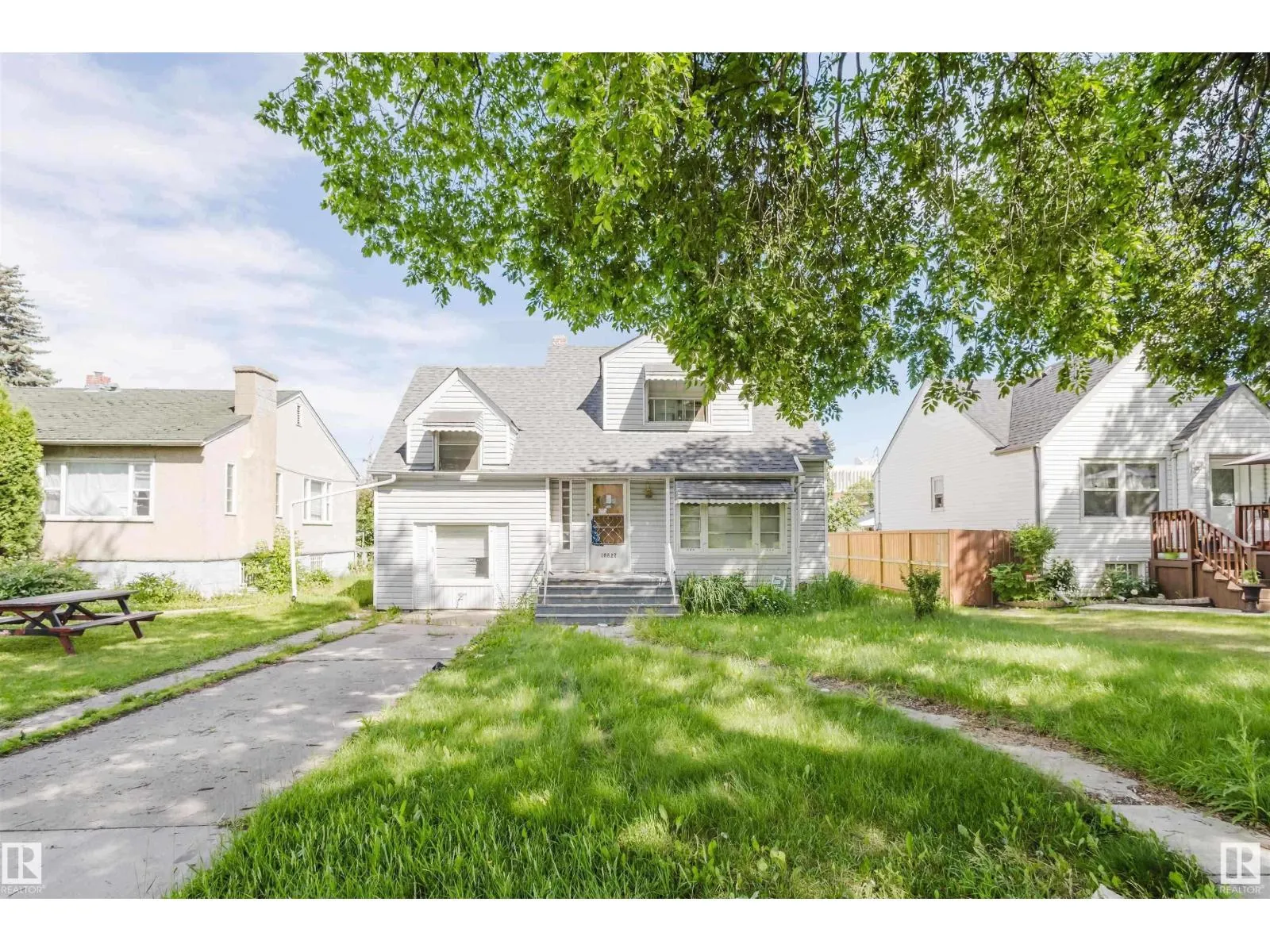 House for rent: 10827 111 St Nw, Edmonton, Alberta T5H 3G5