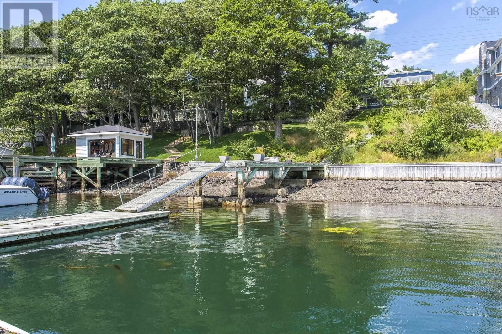 House for rent: 1084 Ridgewood Drive, Halifax, Nova Scotia B3H 3Y4