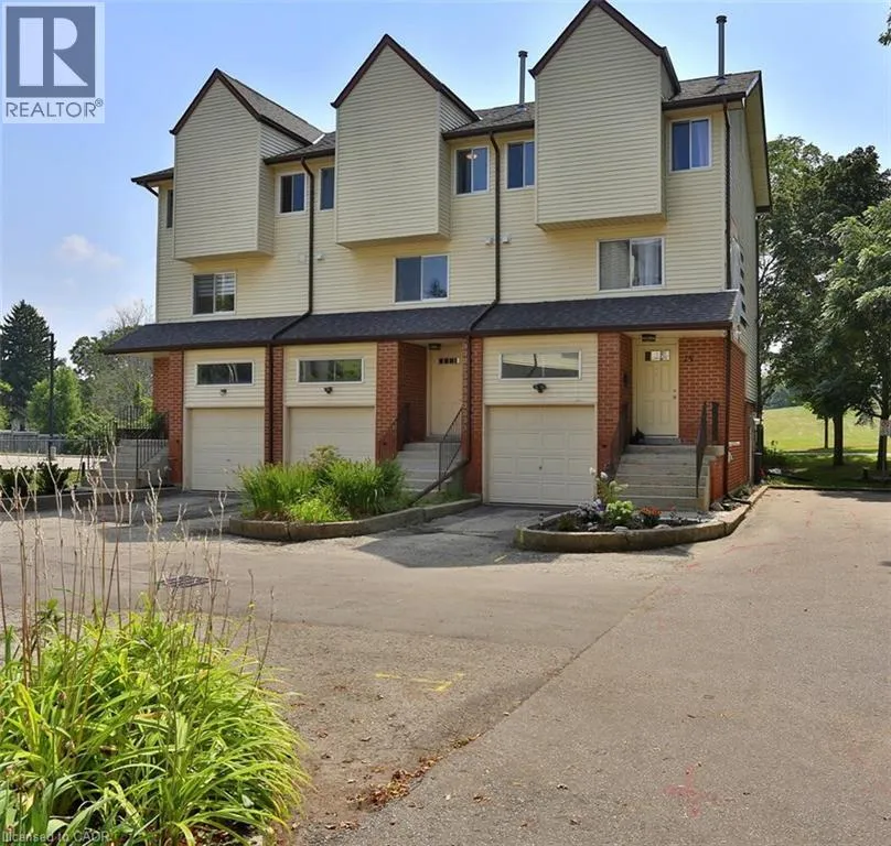 Row / Townhouse for rent: 1085 Queens Boulevard Unit# 13, Kitchener, Ontario N2M 1B9