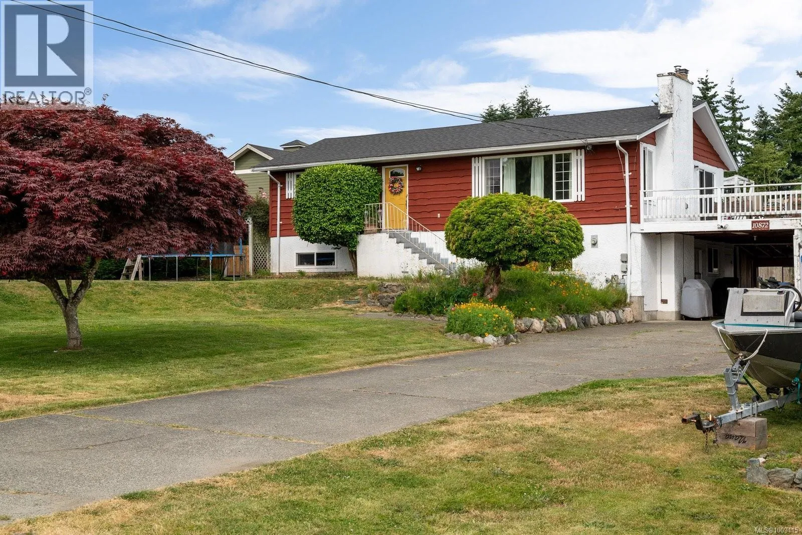 House for rent: 10872 Grandview Rd, Saltair, British Columbia V9G 1Z7