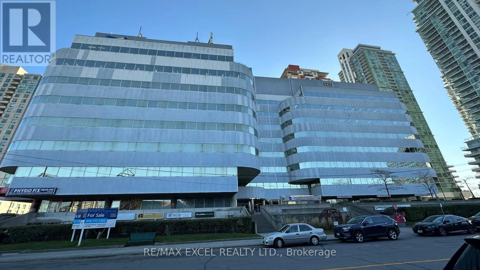 108a - 55 Town Centre Court, Toronto, Ontario M1P 4X4