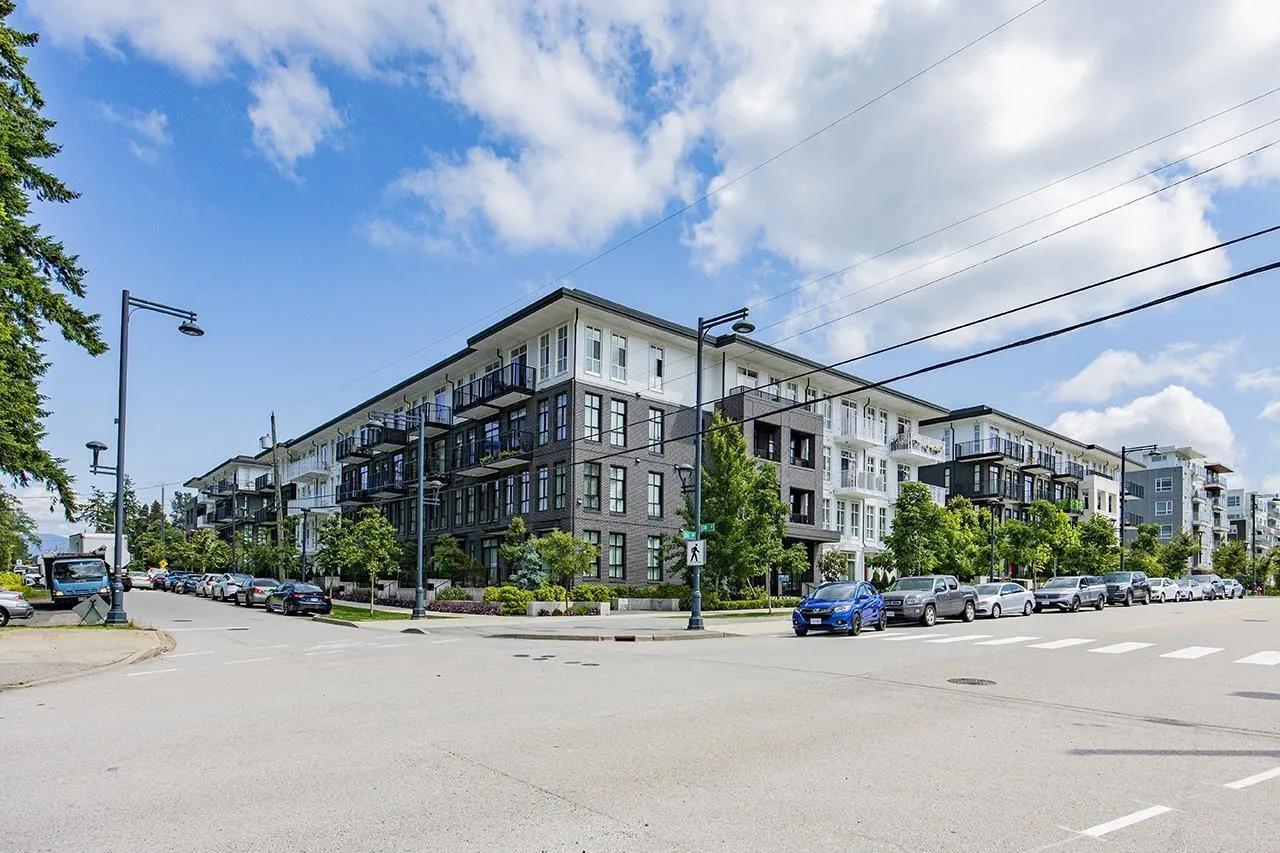 Apartment for rent: 109 13929 105 Boulevard, Surrey, British Columbia V3T 0R5