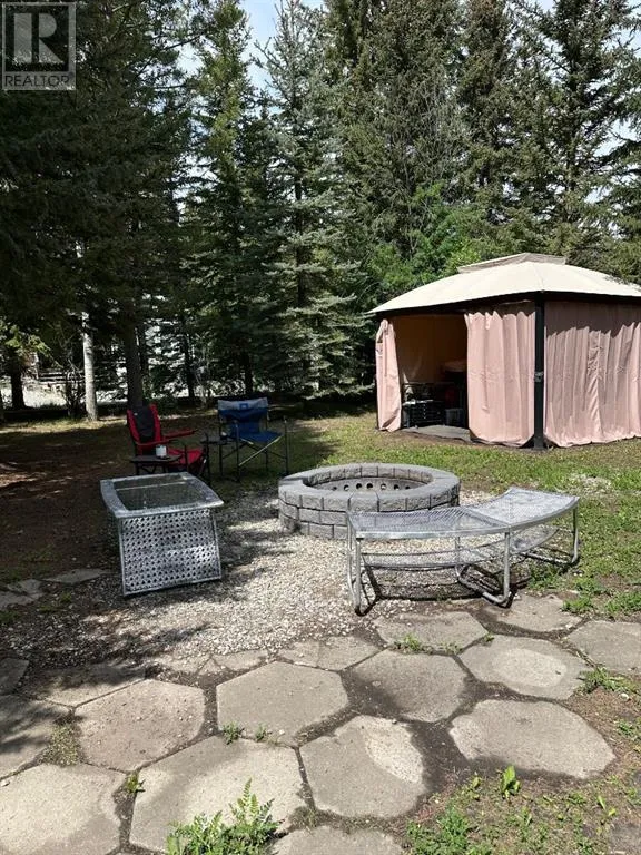 Recreational for rent: 109, 200 4 Avenue Sw, Sundre, Alberta T0M 1K0