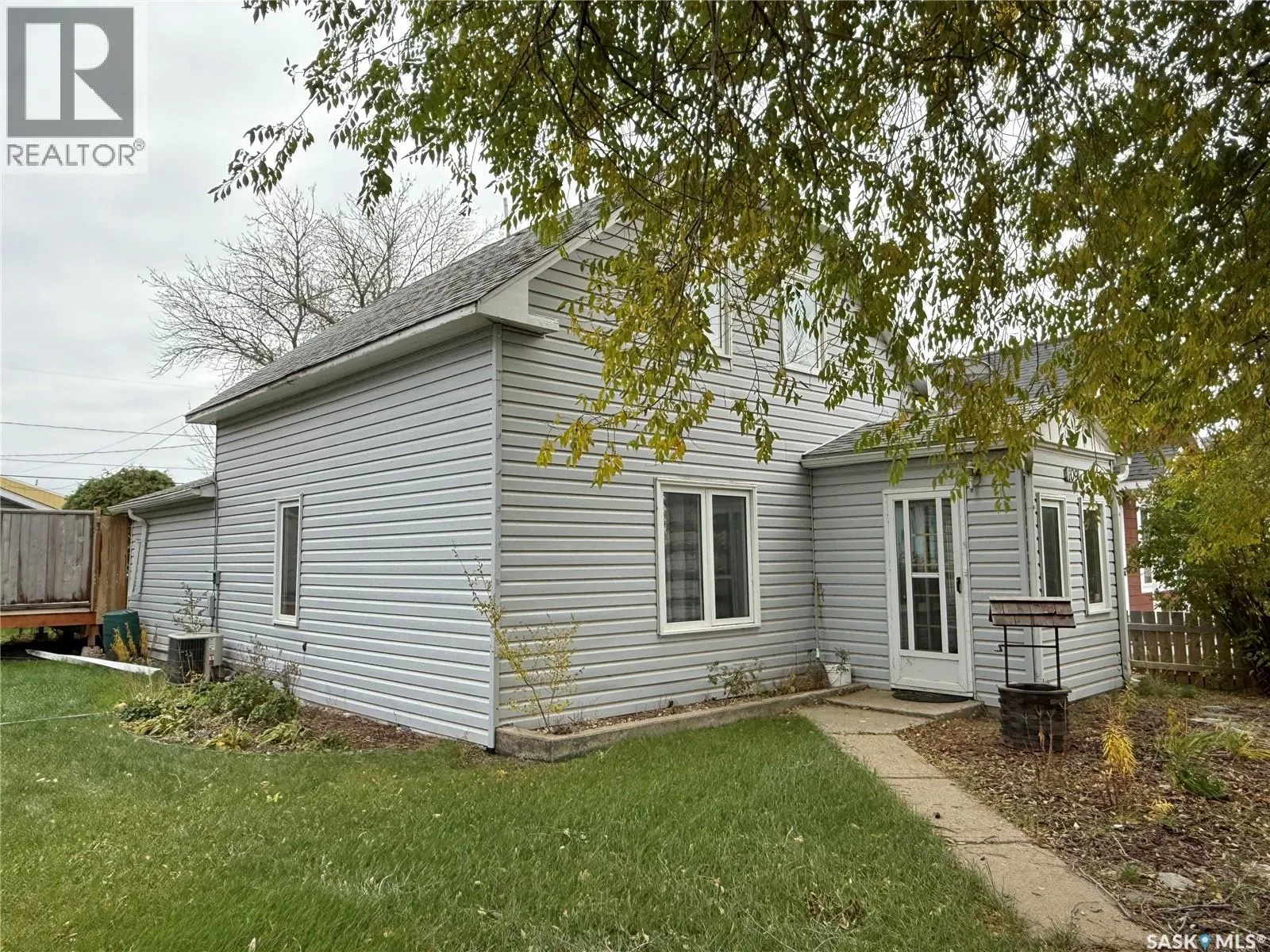 House for rent: 109 2nd Street W, Spiritwood, Saskatchewan S0J 2M0