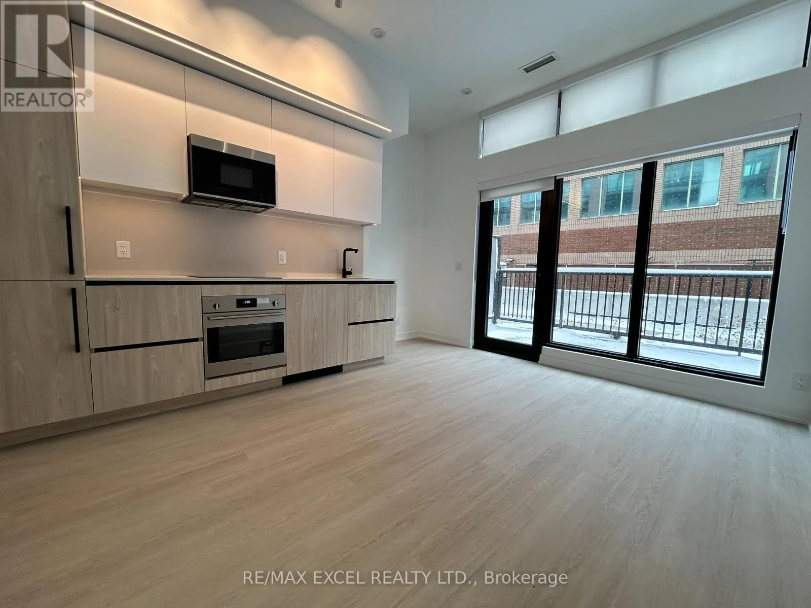 Apartment for rent: 109 - 699 Sheppard Avenue E, Toronto, Ontario M2K 0J5