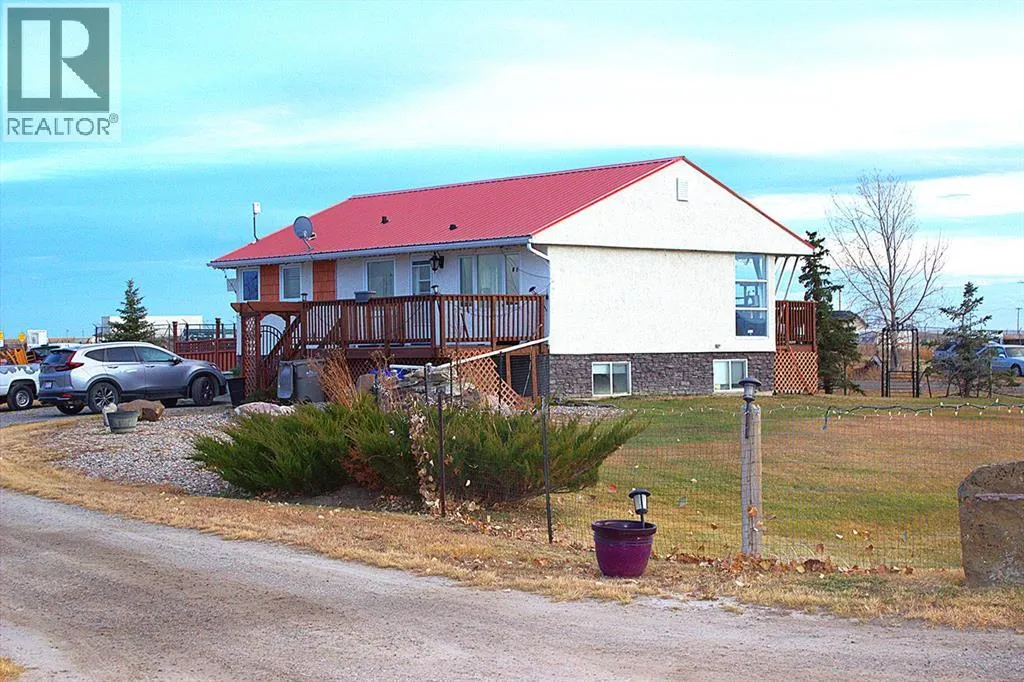 Commercial Mix for rent: 109 Argyle, Granum, Alberta T0L 1A0