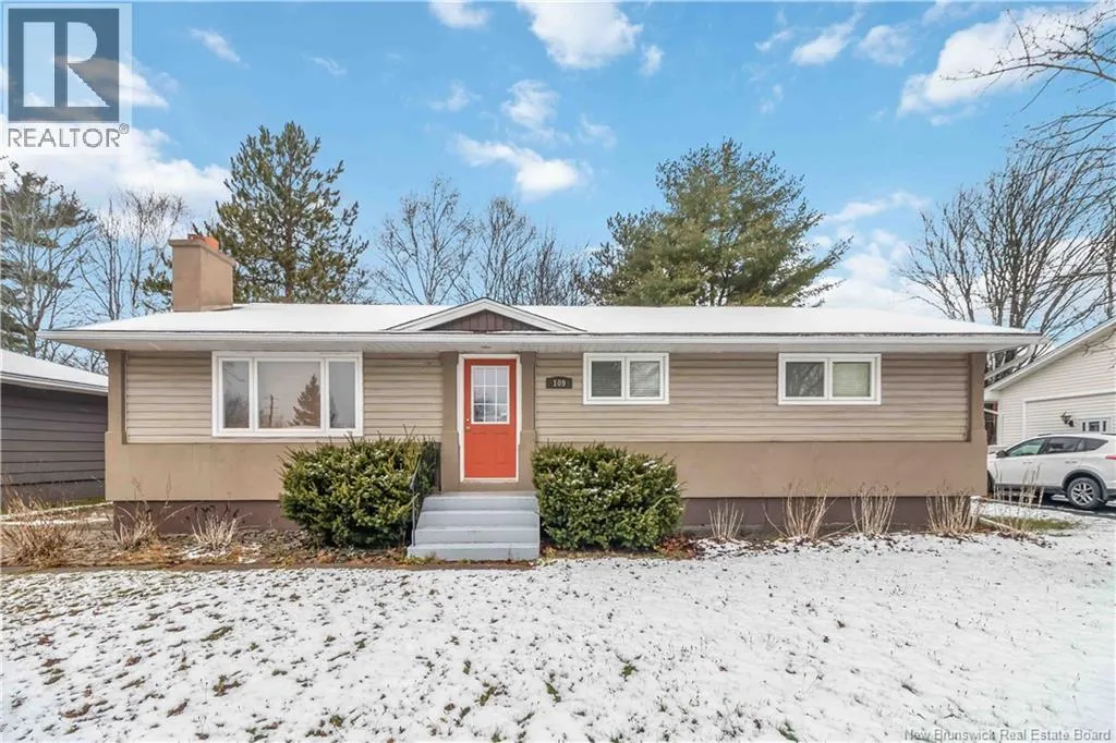 109 Sussex Avenue, Riverview, New Brunswick E1B 3A3