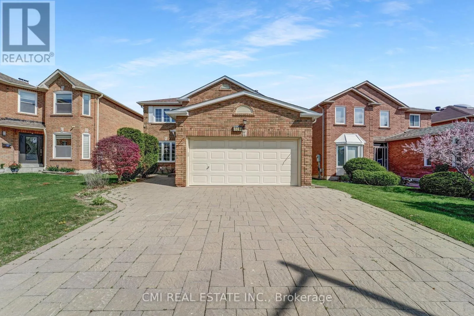 House for rent: 109 Valleymede Drive, Richmond Hill, Ontario L4B 1T6