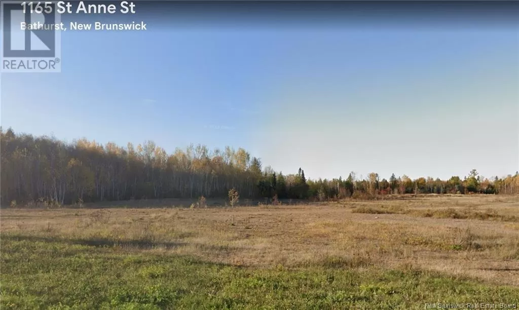 1090 St Anne, Bathurst, New Brunswick E2A 6X2