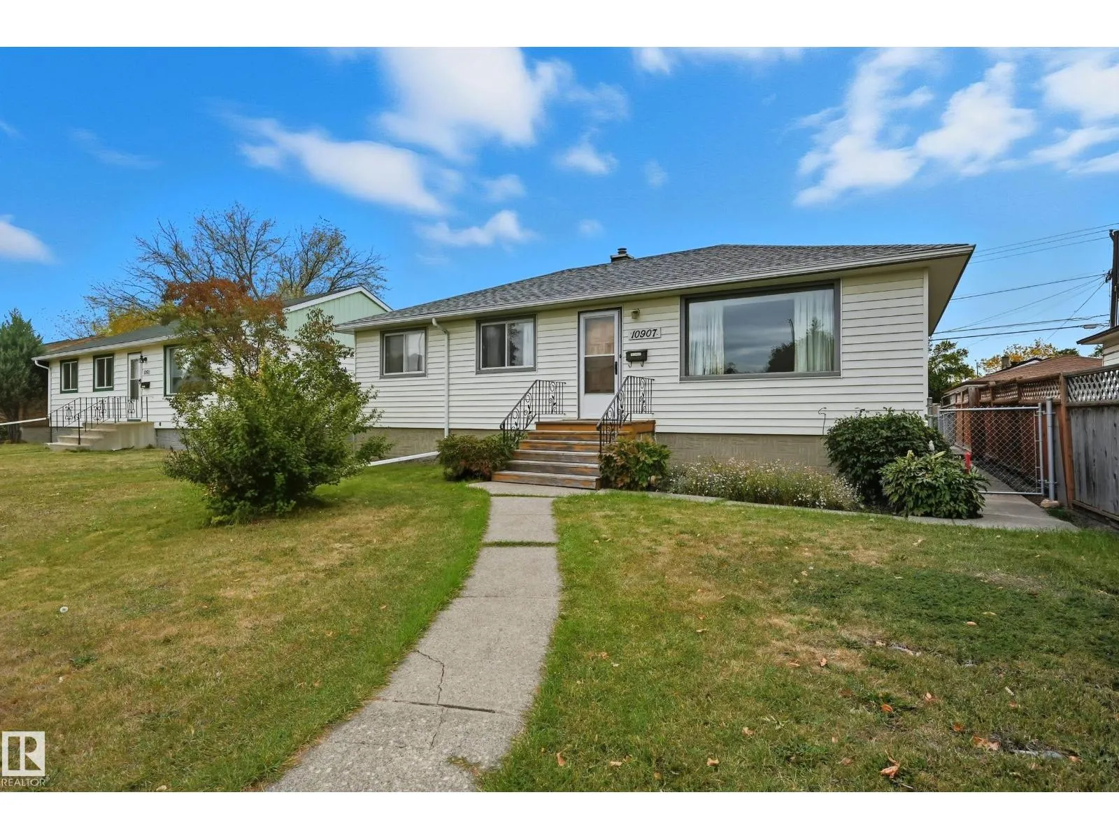 House for rent: 10907 149 St Nw, Edmonton, Alberta T5P 1M7