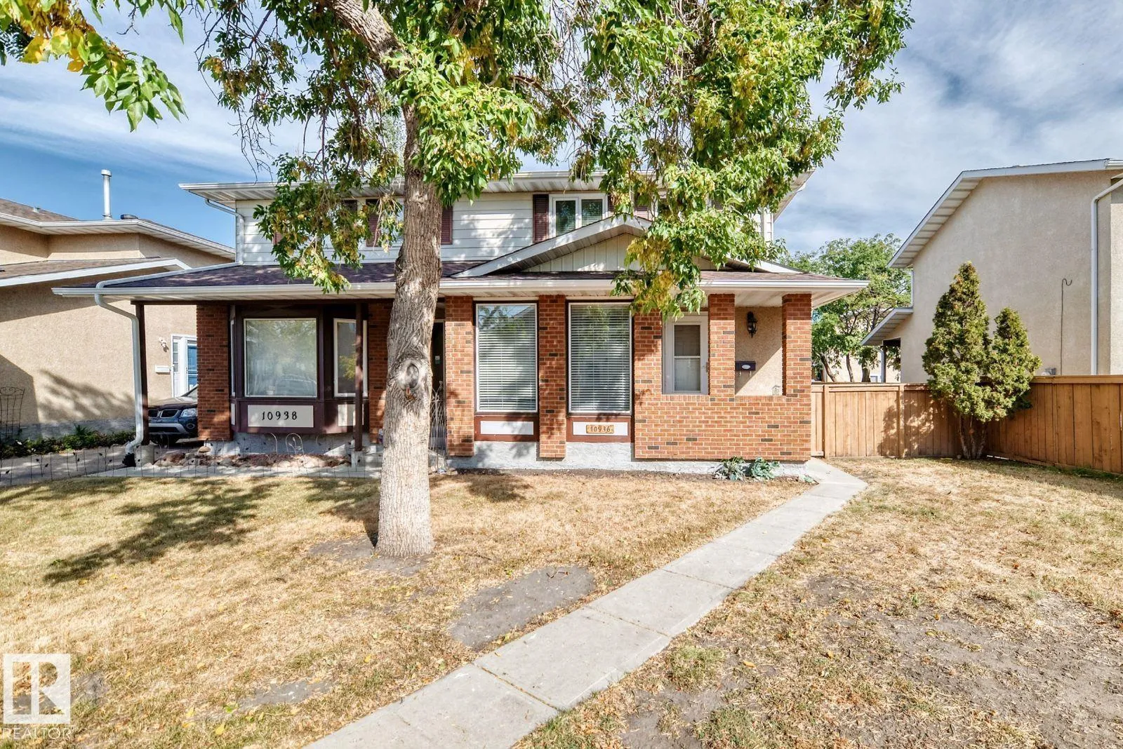 Duplex for rent: 10936 Beaumaris Rd Nw, Edmonton, Alberta T5X 1Z6