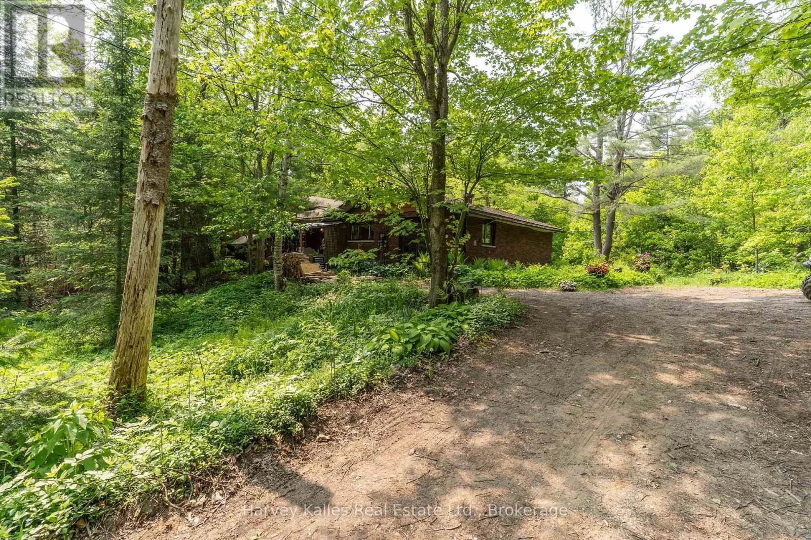 House for rent: 1099 Peterson Road, Bracebridge, Ontario P1L 1X1