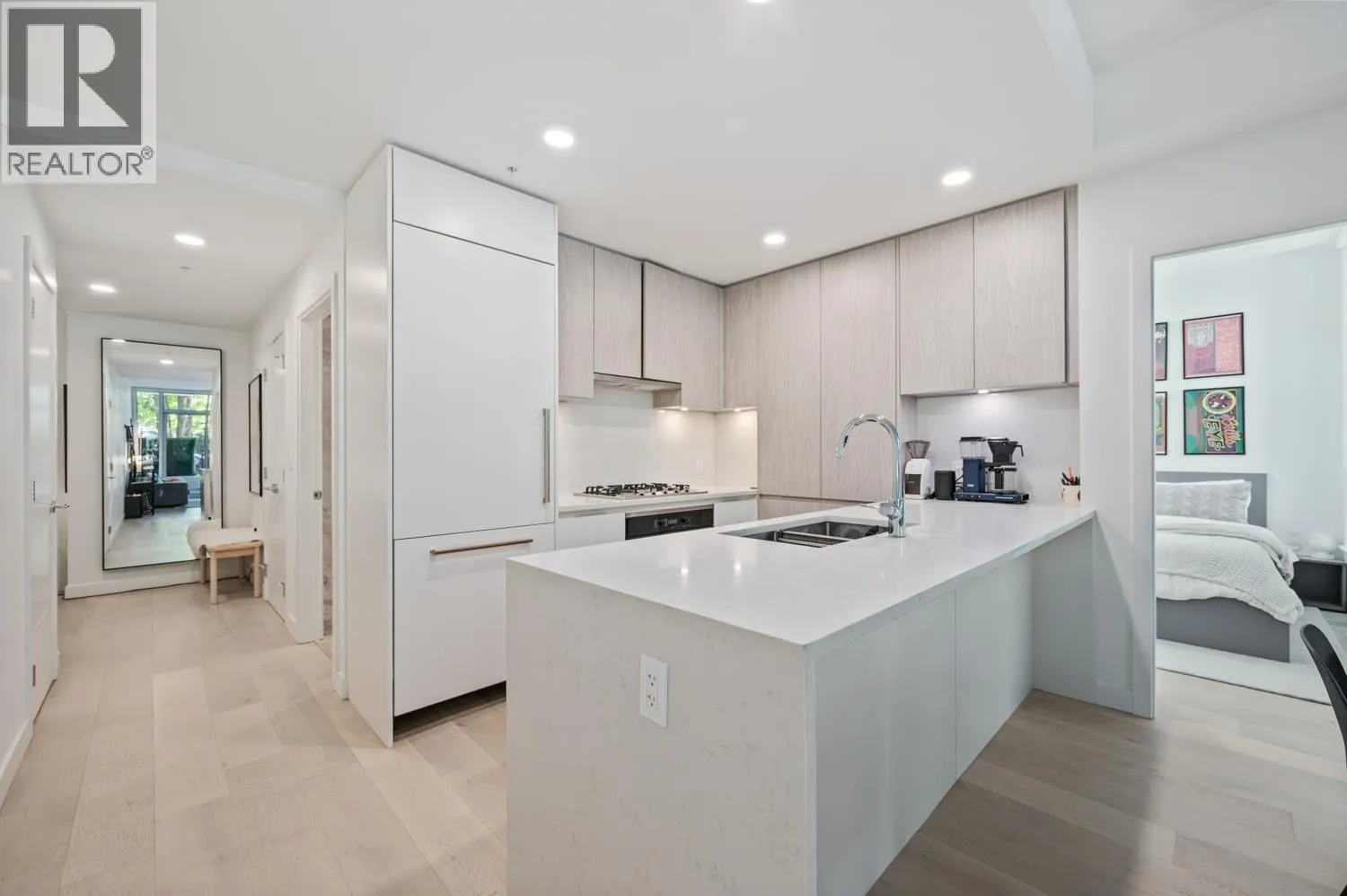 Apartment for rent: 10x 4240 Cambie Street, Vancouver, British Columbia V5Z 0K6