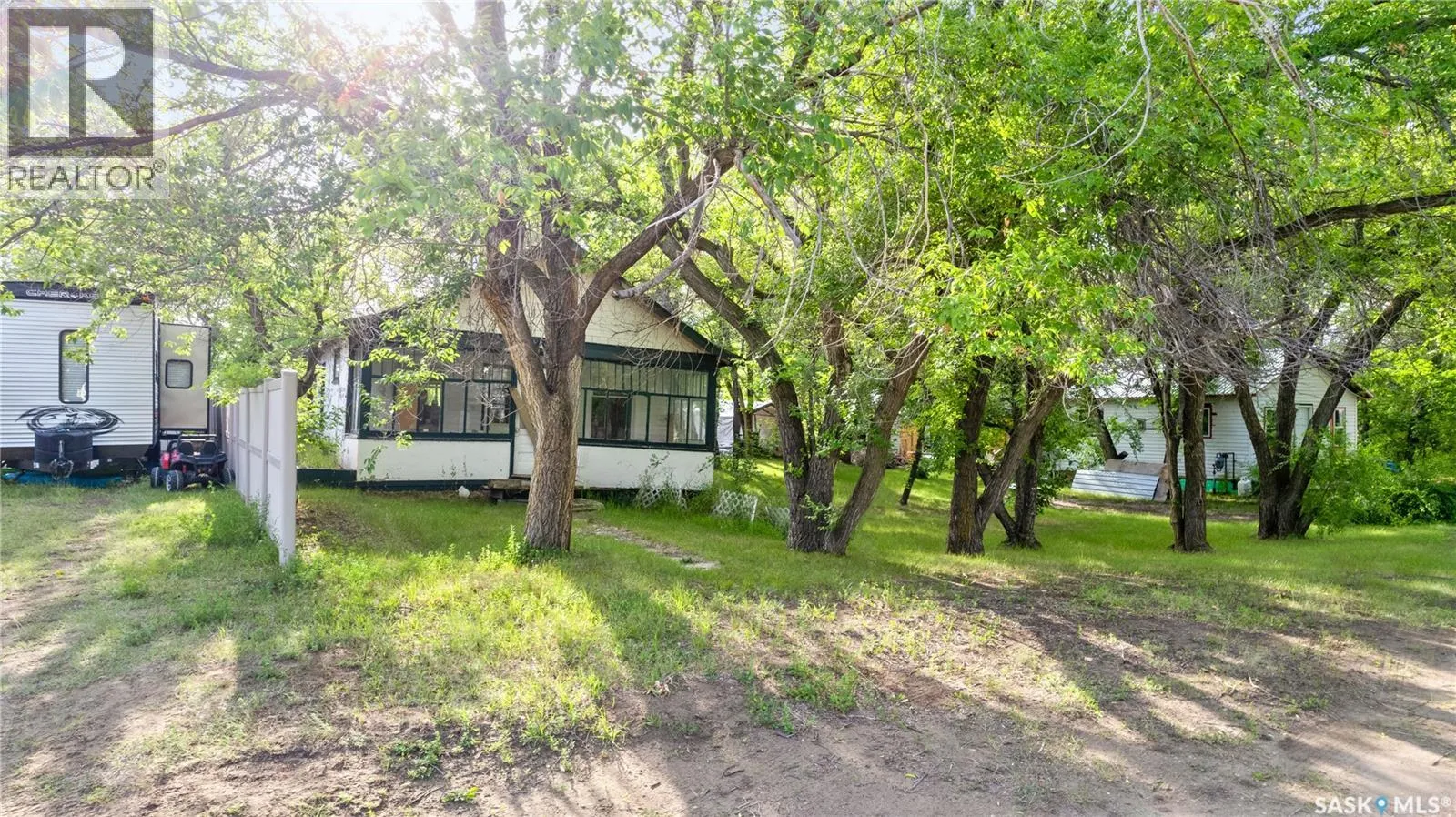 Unknown for rent: 11 & 12 Rose Crescent, Pike Lake Provincial Park, Saskatchewan S7K 1N2