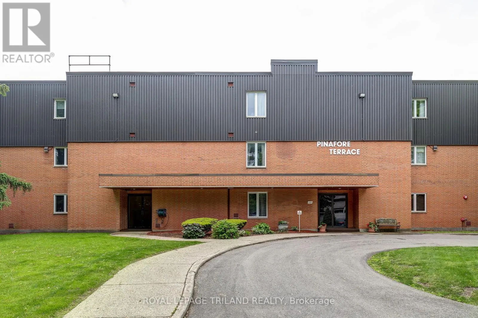 Apartment for rent: 11 - 125 Elm Street, St. Thomas, Ontario N5R 1H9