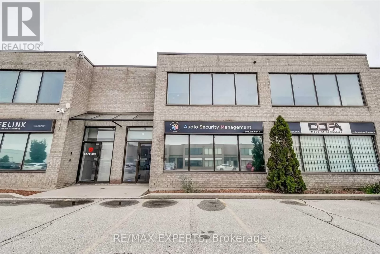 Offices for rent: 11 - 13 Kenview Boulevard, Brampton, Ontario L6T 5K9