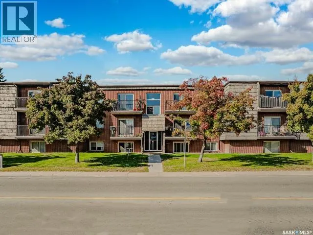 Apartment for rent: 11 20 Assiniboine Street, Saskatoon, Saskatchewan S7K 1H2