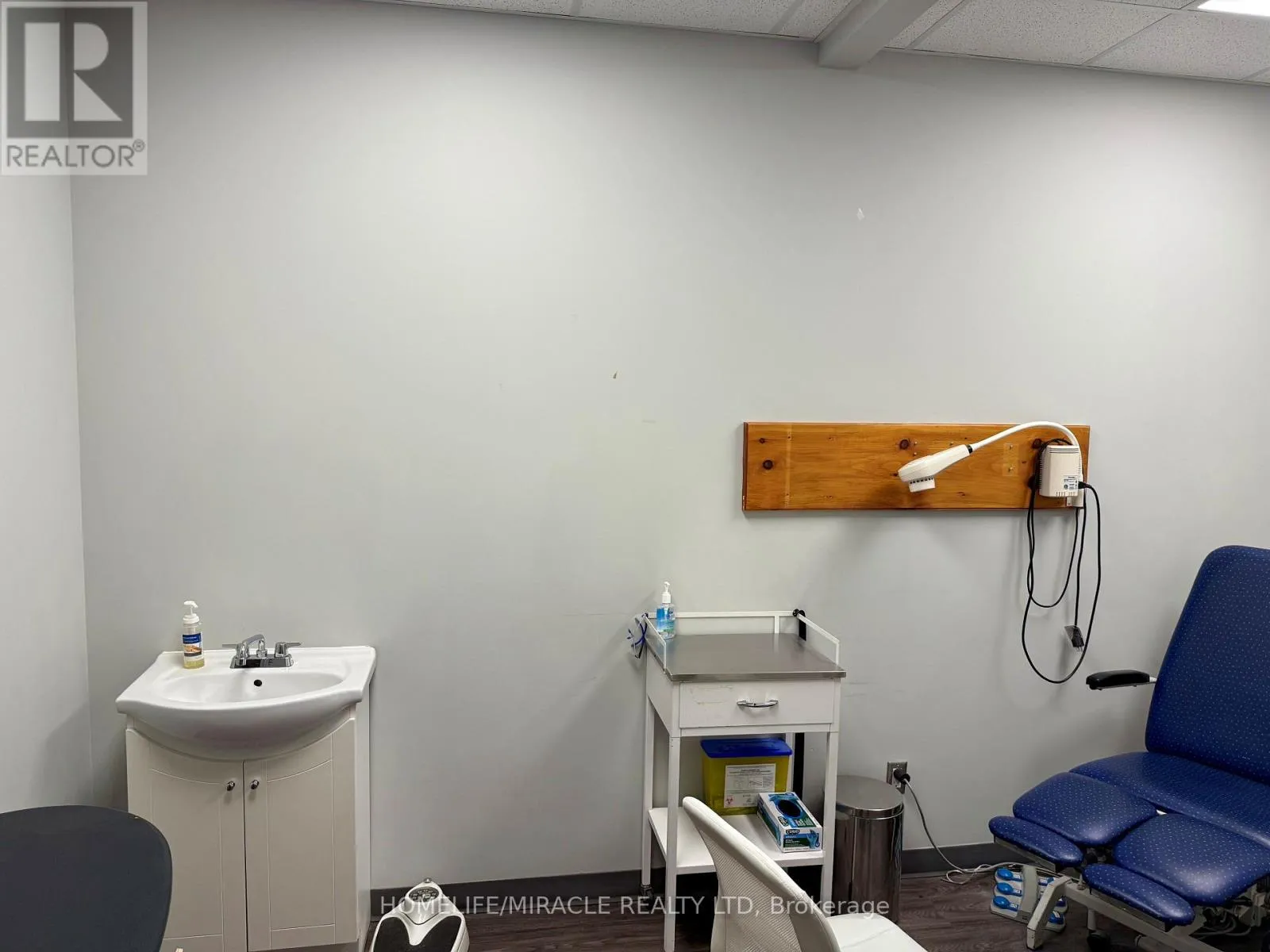 #1-1 - 220 Main Street, Loyalist, Ontario K0H 1G0