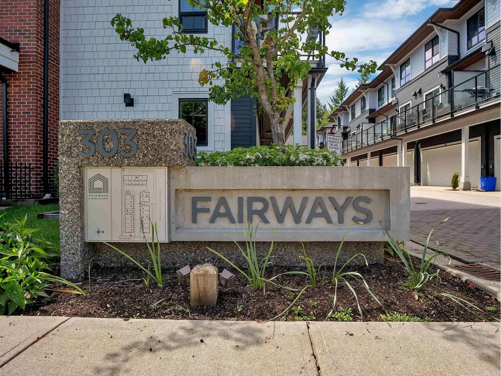 Row / Townhouse for rent: 11 303 171 Street, Surrey, British Columbia N0N 0N0