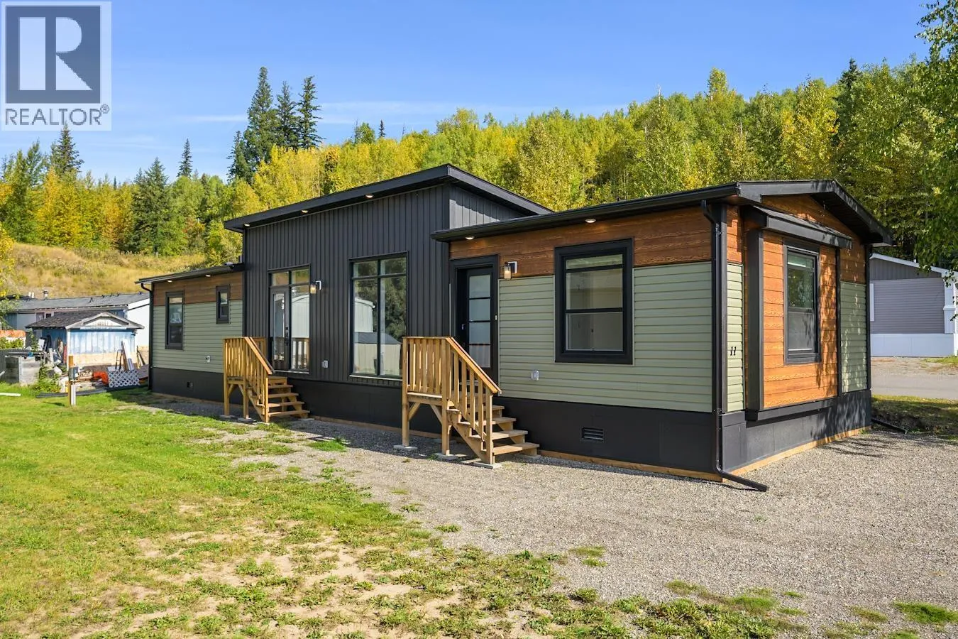 Manufactured Home/Mobile for rent: 11 5164 Hart Highway, Prince George, British Columbia V2K 3A1