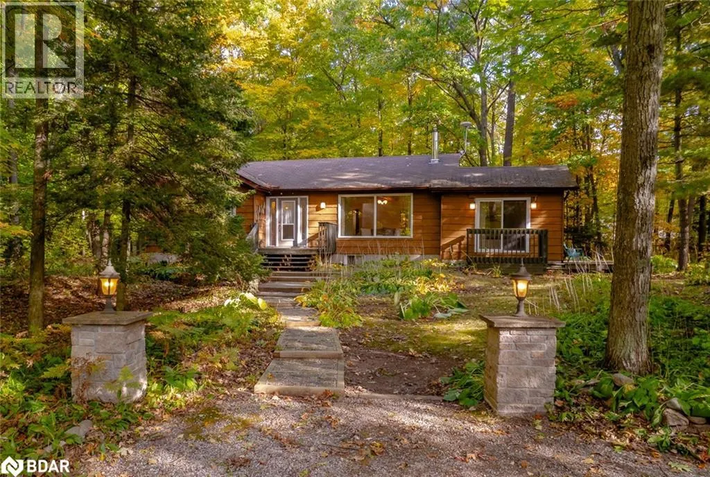 House for rent: 11 Bourgeois Court, Tiny, Ontario L9M 0H3