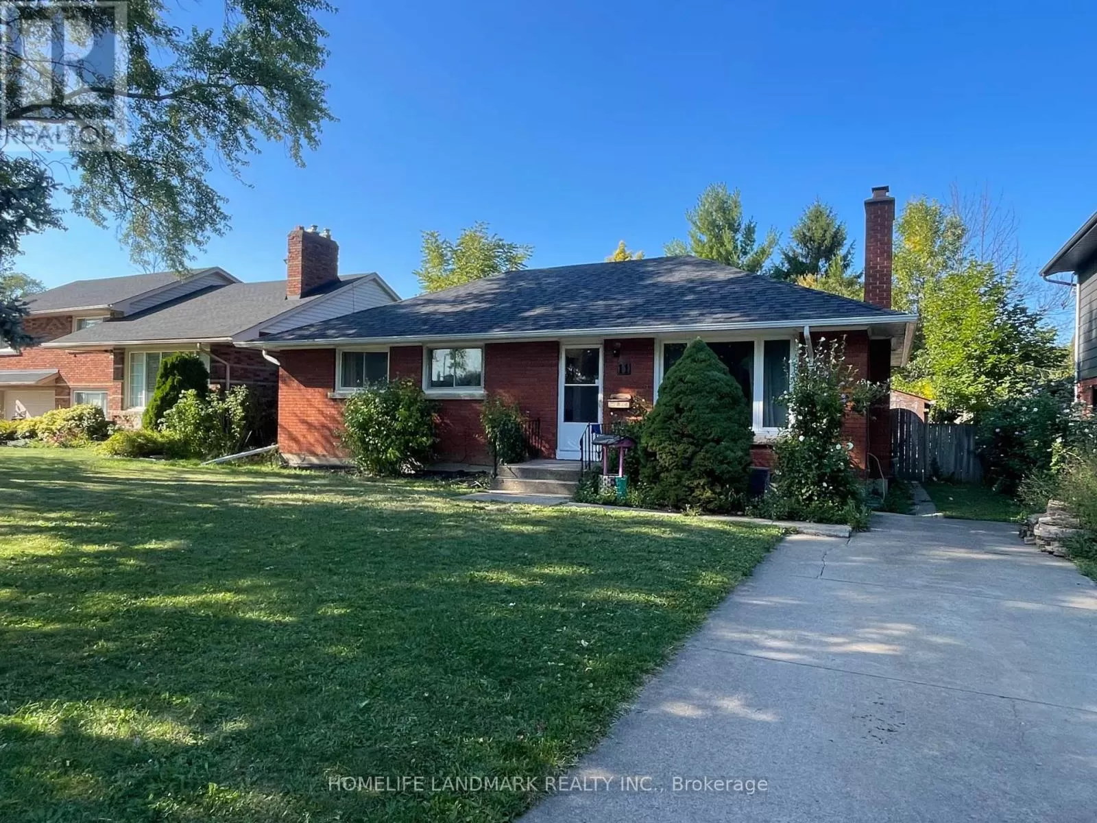 House for rent: 11 Byrne Boulevard, St. Catharines, Ontario L2T 2H8