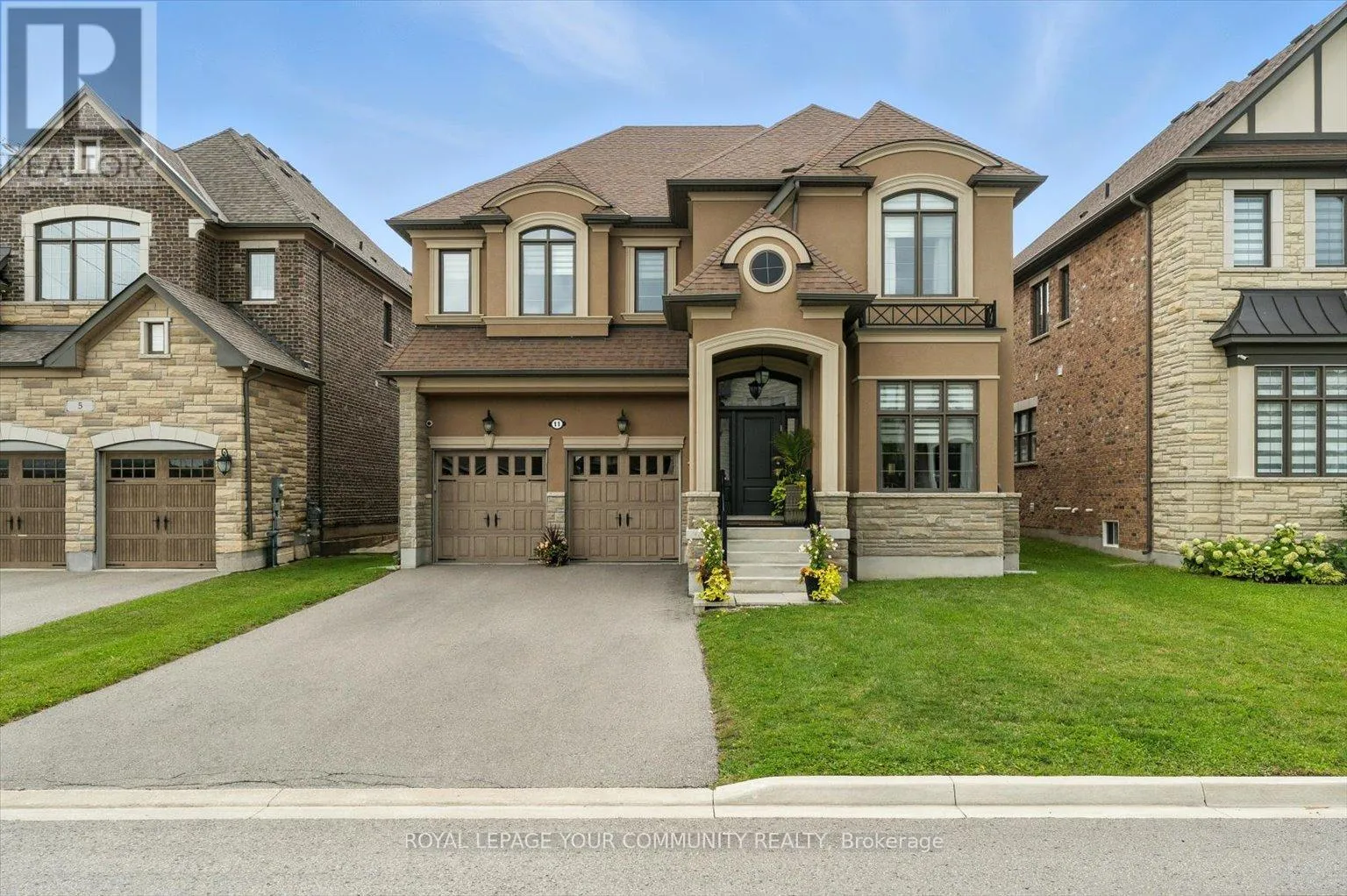 House for rent: 11 Cairns Gate, King, Ontario L7B 0P5