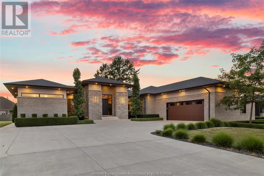 House for rent: 11 Destiny Drive, Leamington, Ontario N8H 0E1