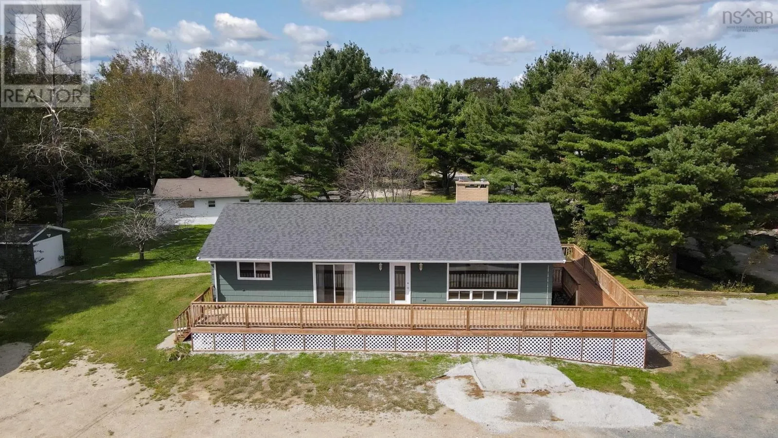 House for rent: 11 Dorey Park Road, Martins Point, Nova Scotia B0J 2E0