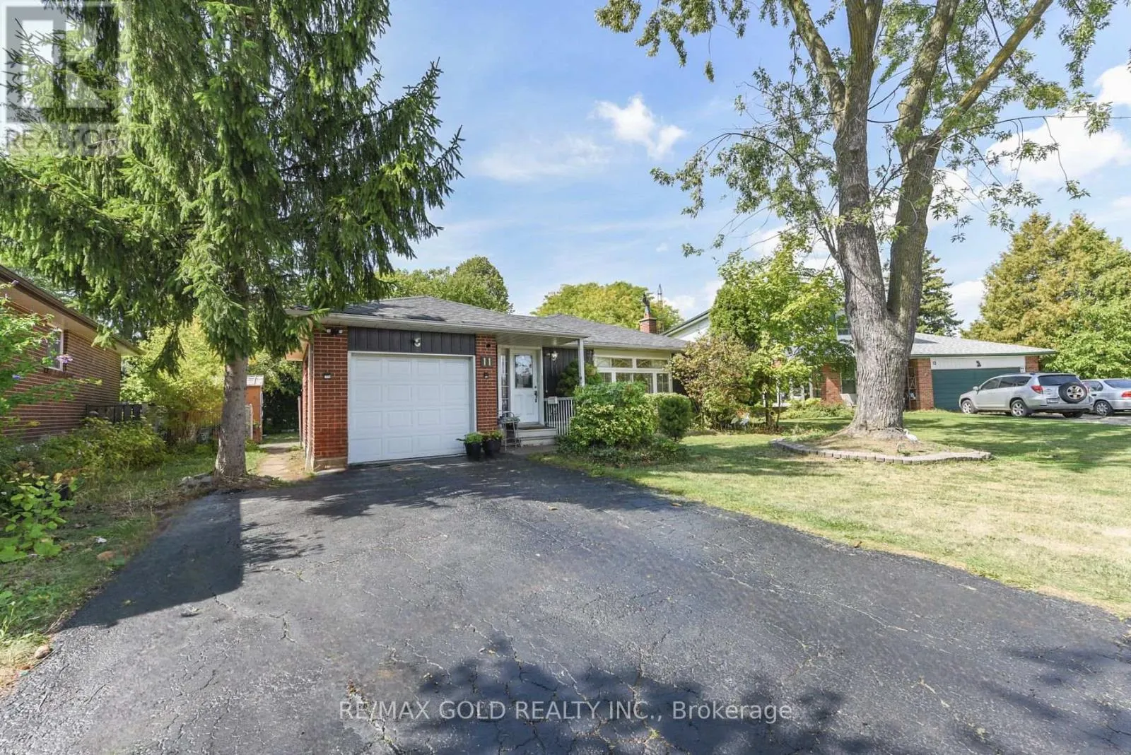 House for rent: 11 Dudley Place, Brampton, Ontario L6T 3C2