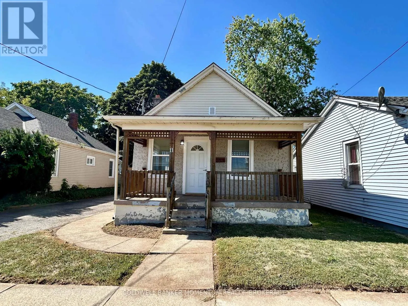 House for rent: 11 Greenlaw Place, St. Catharines, Ontario L2R 4S5