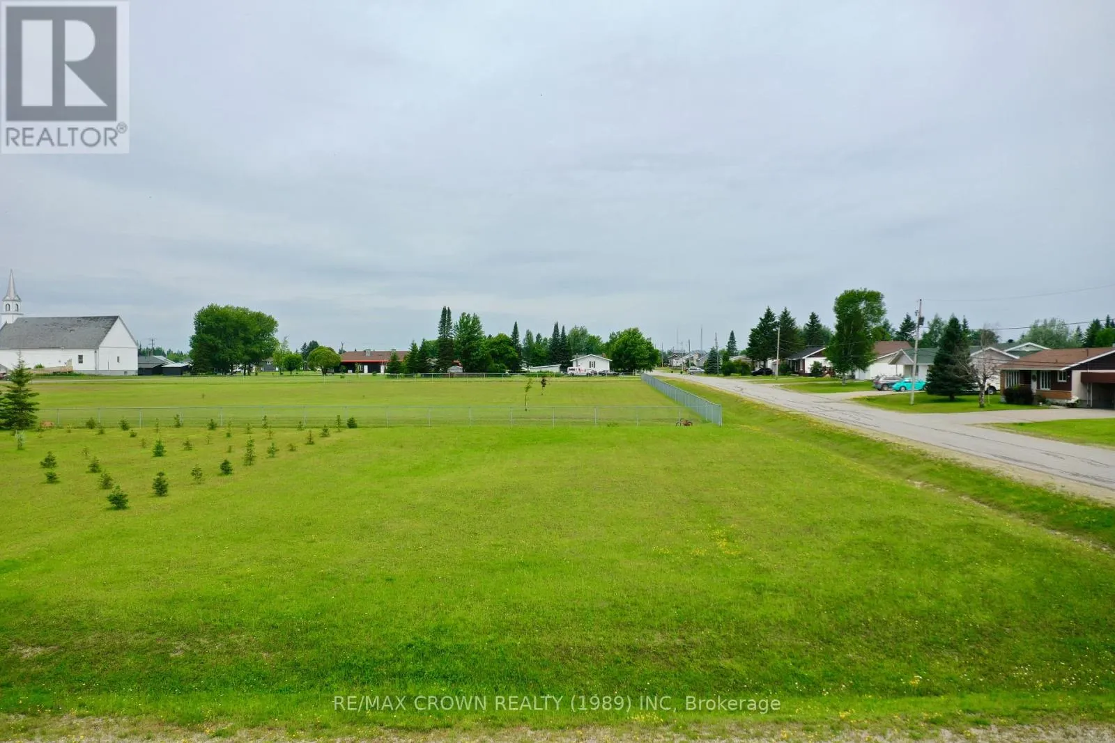 11 Grenier Avenue, Val Rita-Harty, Ontario P0L 2G0