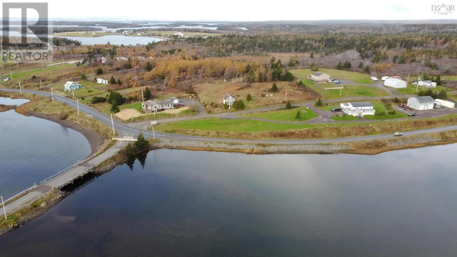 11 Harbourview Drive, Cape Breton, Nova Scotia B0E 3J0