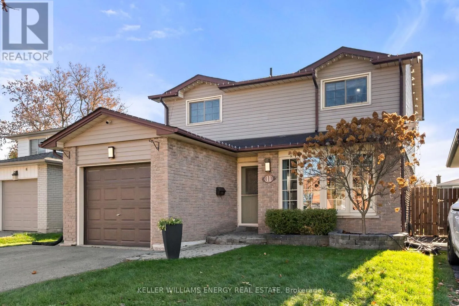 House for rent: 11 Hobbs Drive, Clarington, Ontario L1C 3R8