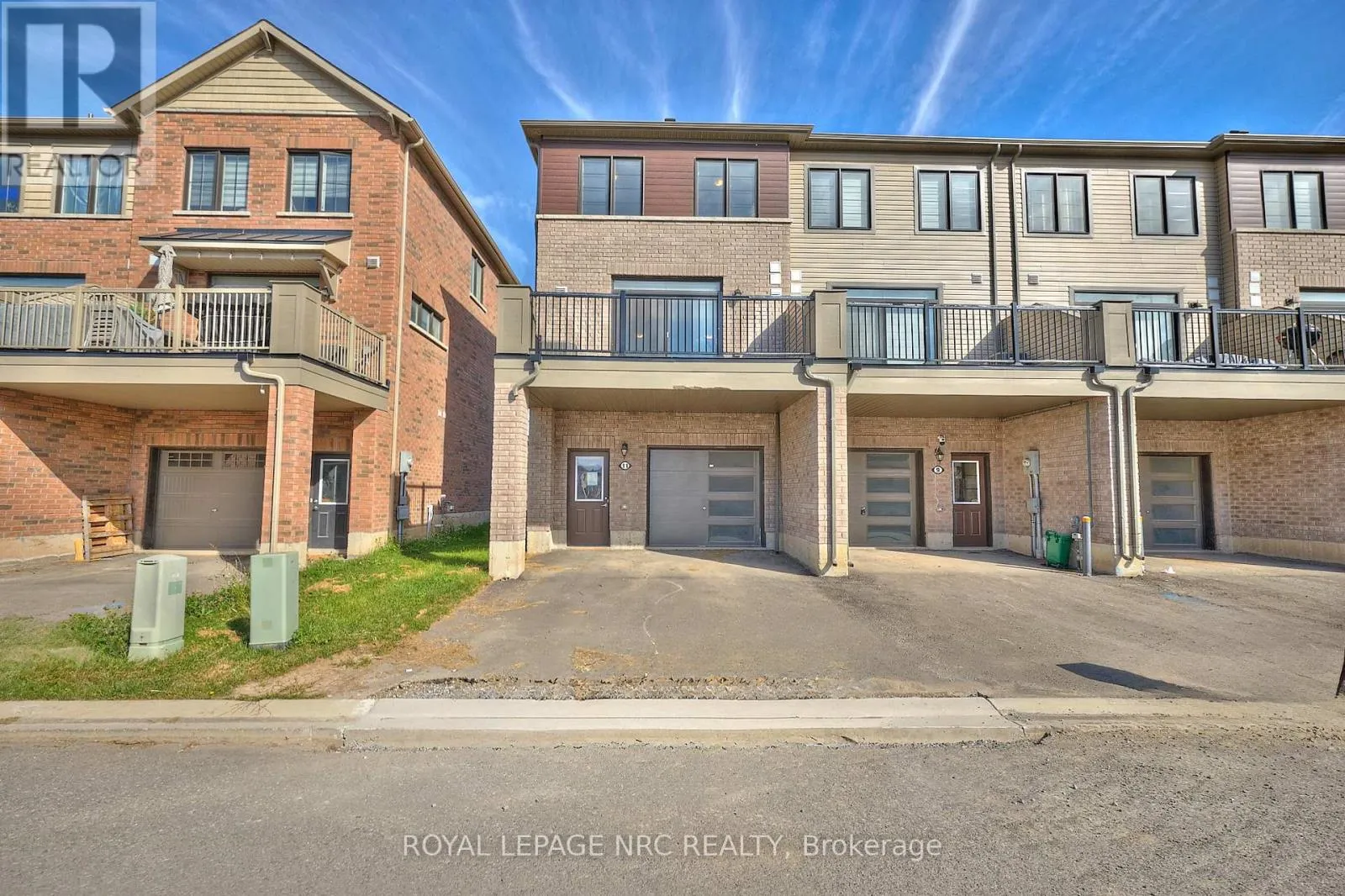 Row / Townhouse for rent: 11 Melody Lane, Thorold, Ontario L5B 5N5