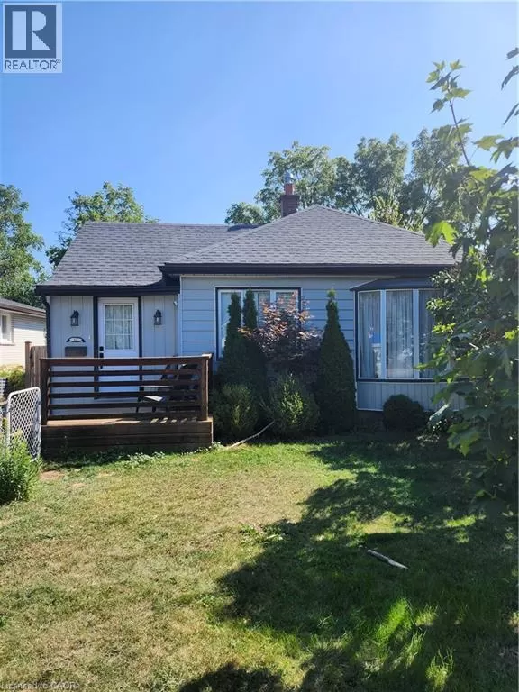 House for rent: 11 Mercer Road, Cambridge, Ontario N1R 5A6