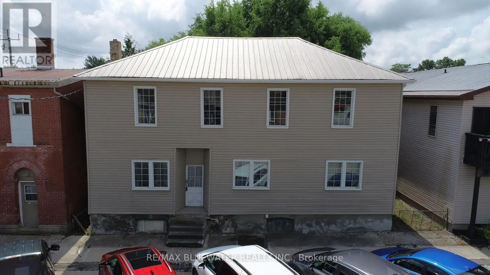 House for rent: 11 Mill Avenue, Bluewater, Ontario N0M 2T0