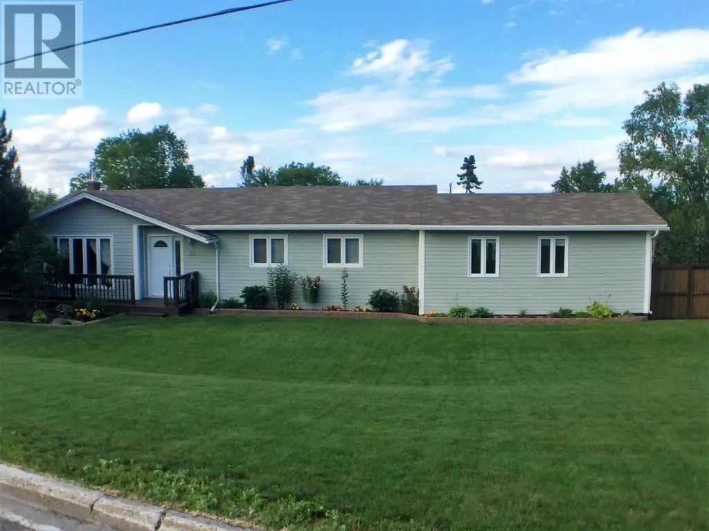 House for rent: 11 Municipal Square, Clarenville, Newfoundland & Labrador A5A 1T4